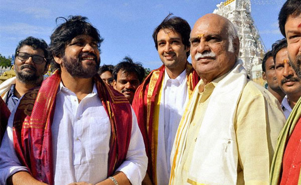 k raghavendra rao,nagarjuna,hathiram baba,om namo venkatesaya movie  కెఆర్ఆర్ గారూ.. చరిత్ర మార్చకండీ...!